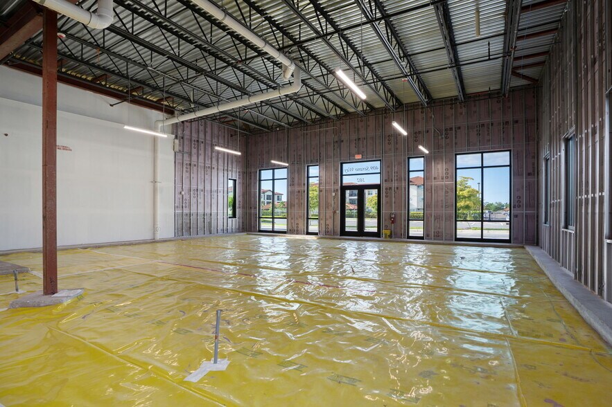 More Photos Of 409 Serano Way, Nokomis Office For Lease