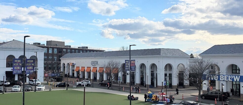 More Photos Of 8000 Cooper Ave, Glendale Unknown For Lease