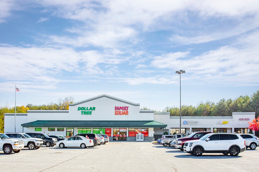 More Photos Of 3027-3035 Centennial Blvd, Claremont Storefront For Lease