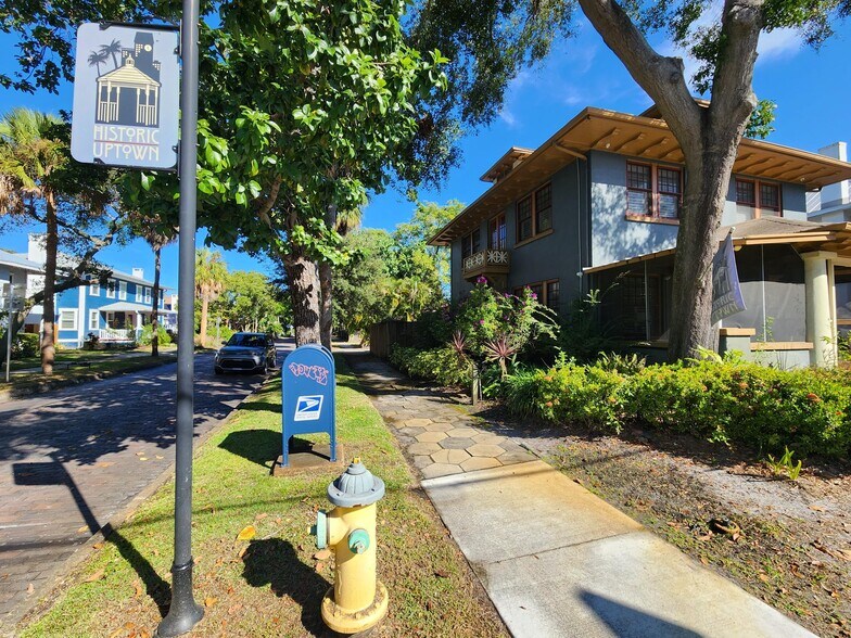 More Photos Of 555 5th Ave N, Saint Petersburg Office Residential For Lease