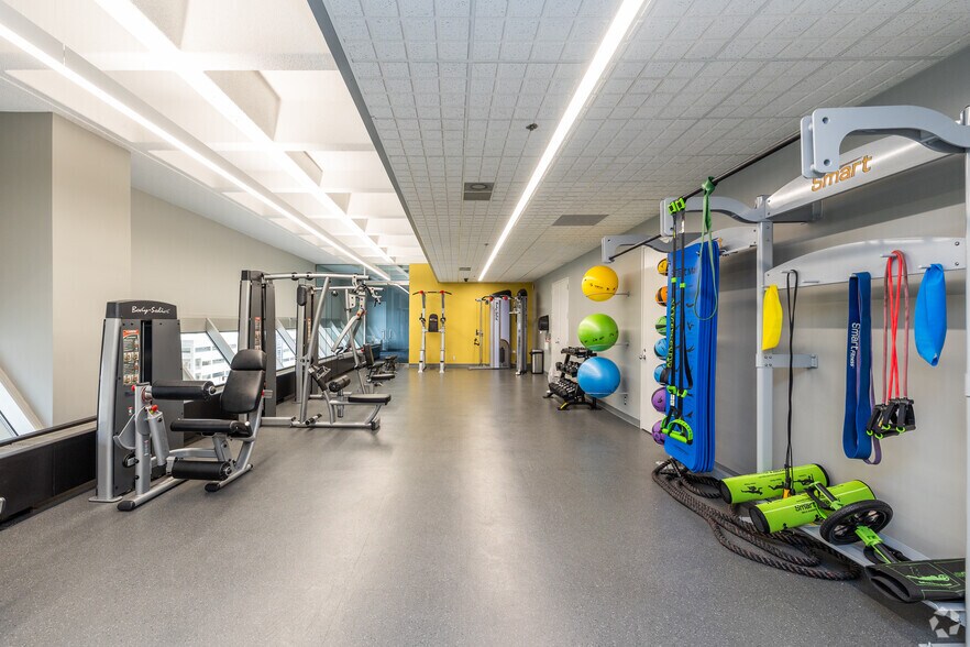 More Photos Of 110 E Wayne St, Fort Wayne Coworking Space