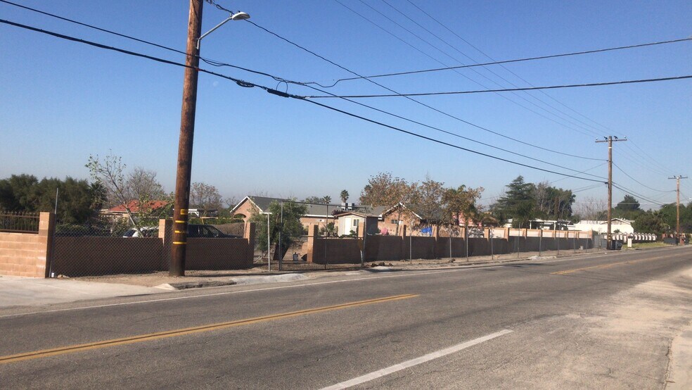 More Photos Of 1941 Darby St, Muscoy Land For Sale