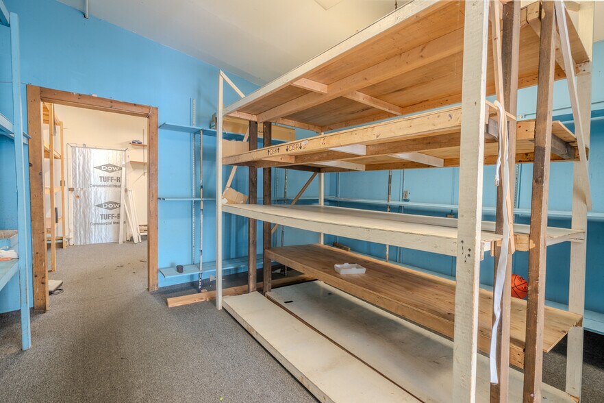 More Photos Of 3532 W Genesee St, Syracuse Restaurant For Sale