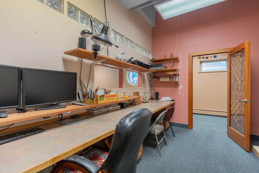 More Photos Of 535 3rd, Fairbanks Office Residential For Sale