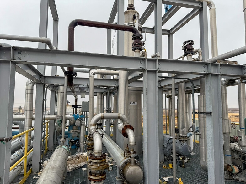 More Photos Of 5640 44th Ave S, Clinton Office For Sale