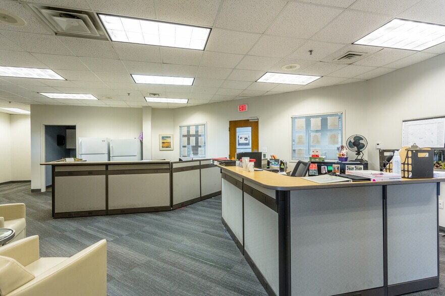 More Photos Of 1450 Technology Dr, Harrisonburg Office For Sale