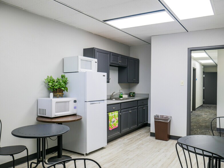 More Photos Of 12191 W 64th Ave, Arvada Office For Lease