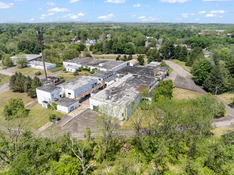 More Photos Of 110 Woodfern Rd, Branchburg Warehouse For Sale