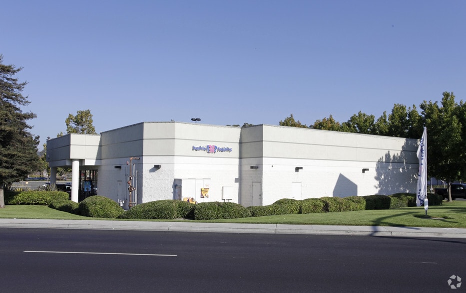 More Photos Of 5182 Sonoma Blvd, Vallejo Storefront For Lease