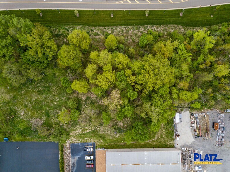 More Photos Of N Canfield Niles Rd, Youngstown Land For Sale