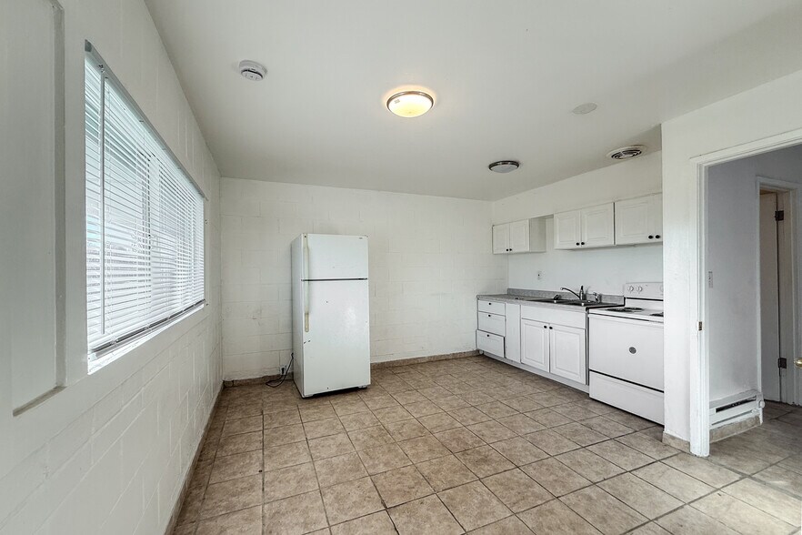 More Photos Of 4278 Grape Dr, Moses Lake Apartments For Sale