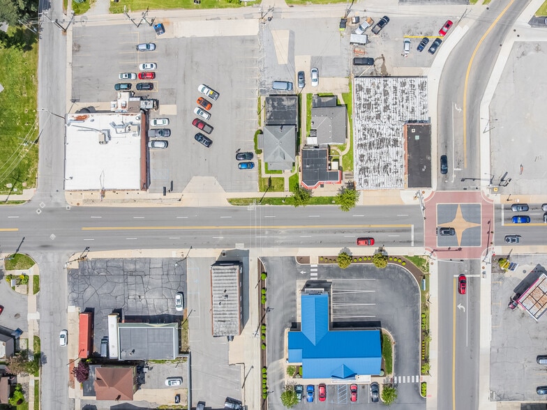 More Photos Of 1121 E State Blvd, Fort Wayne Freestanding For Sale