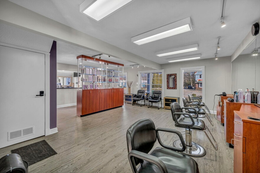 More Photos Of 7362 Center St, Mentor Freestanding For Sale