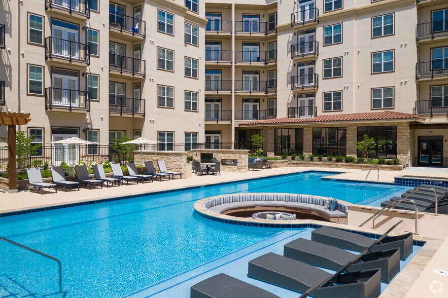 More Photos Of 6201 Johnson Dr, Mission Apartments For Lease