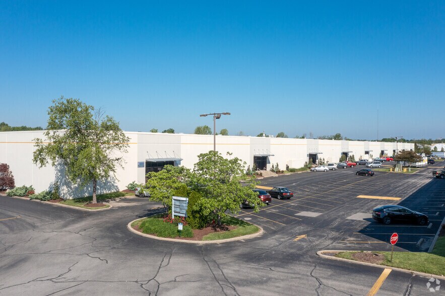 Primary Photo Of 3865 Produce Rd, Louisville Warehouse For Lease