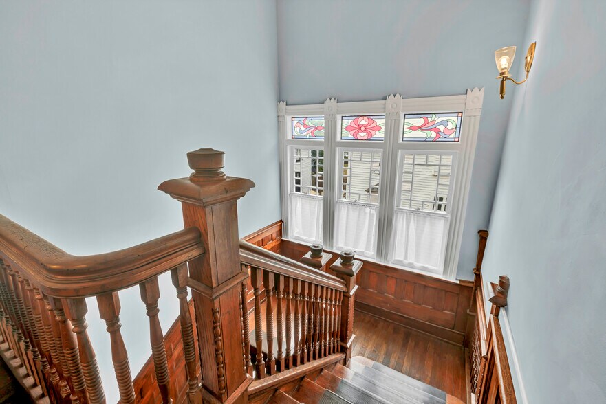 More Photos Of 412 S 3rd St, Wilmington Hospitality For Sale