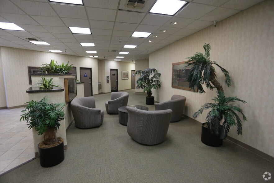 More Photos Of 299 W Foothill Blvd, Upland Medical For Sale