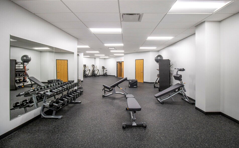 More Photos Of 10701 W Research Dr, Wauwatosa Office For Lease