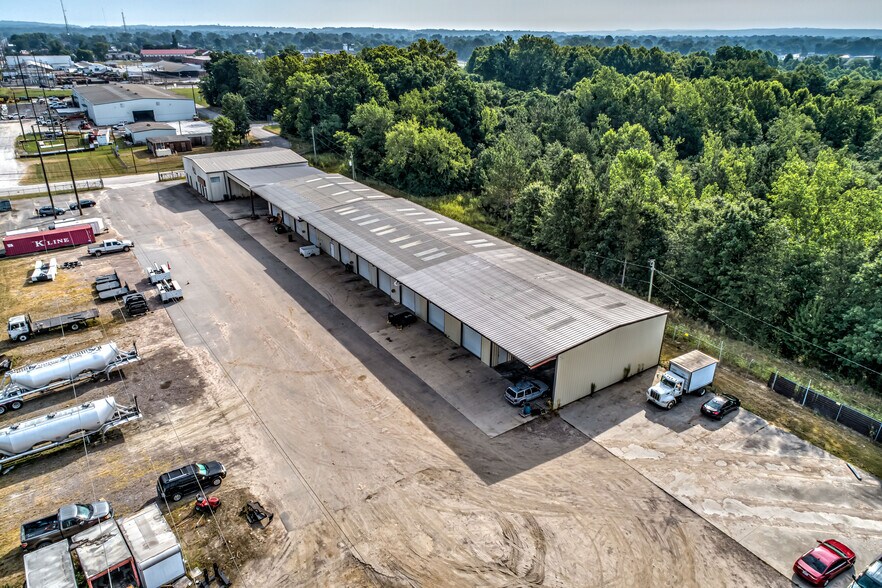 More Photos Of 1242 Nowell Dr, Augusta Warehouse For Sale