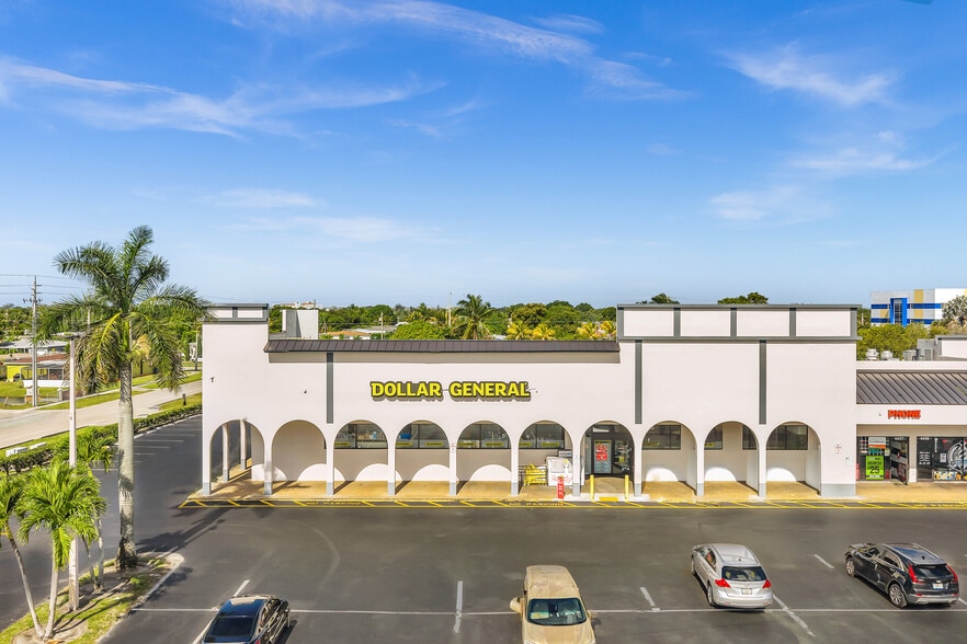 More Photos Of 4455-4485 N State Road 7, Lauderdale Lakes General Retail For Lease