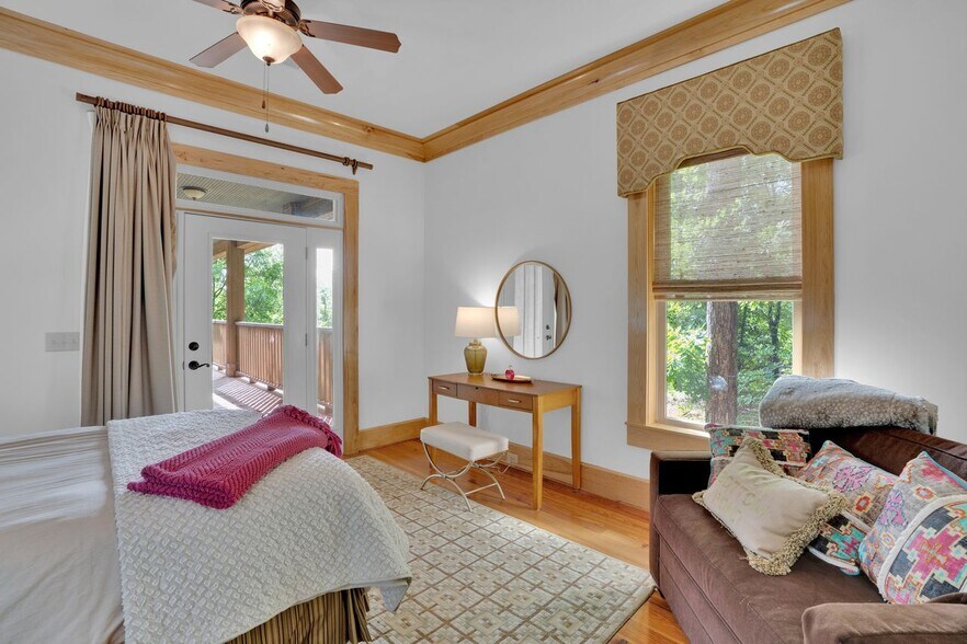 More Photos Of 1530 Buck Hill Rd, Ridgeway Industrial For Sale