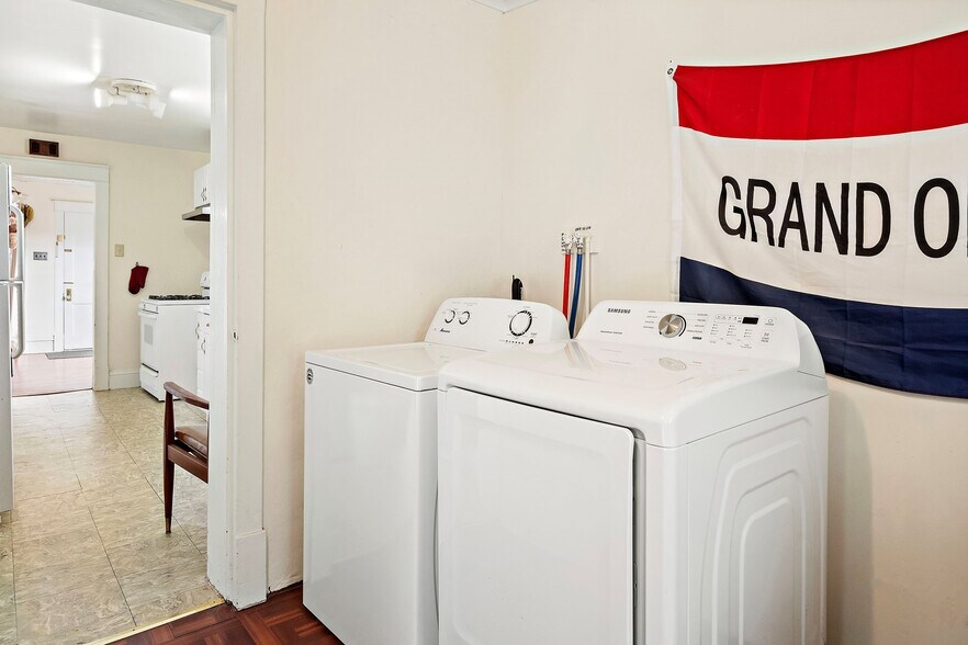 More Photos Of 239 State Route 79, Marlboro General Retail For Sale