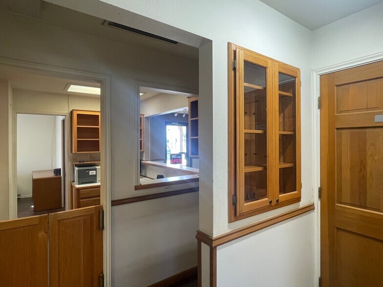 More Photos Of 1312 N US Highway 281, Lampasas Healthcare For Sale