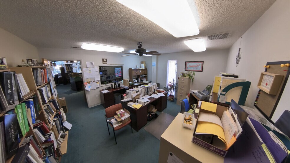 More Photos Of 3212 S Main St, Salisbury Storefront Retail Office For Sale