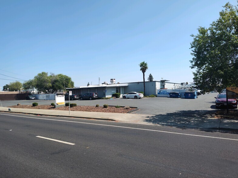 More Photos Of 5393 Pacheco Blvd, Pacheco Warehouse For Lease