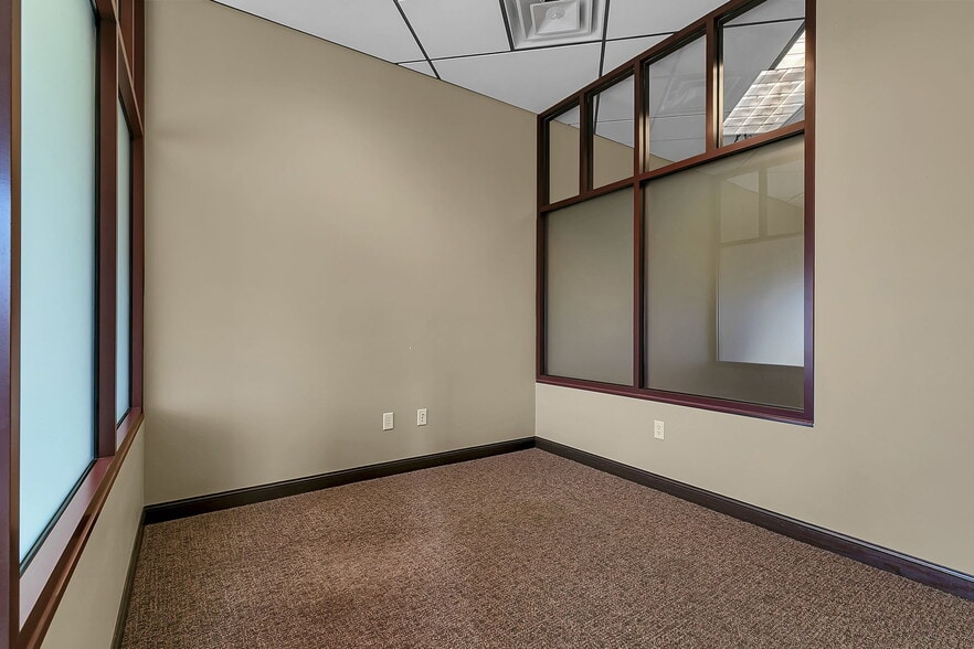 More Photos Of 15 E Minnesota St, Saint Joseph Apartments For Sale