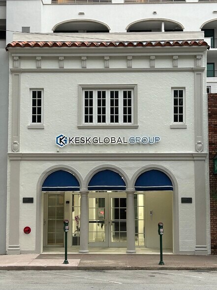 More Photos Of 268-270 Alhambra Cir, Coral Gables Office For Lease