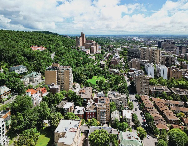 More Photos Of 1400 Av Des Pins O, Montréal Apartments For Sale