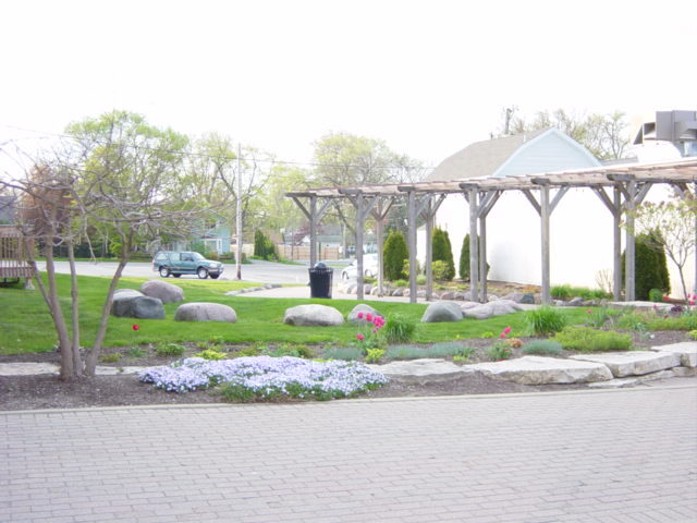 More Photos Of 1249 N Green St, McHenry Storefront For Lease