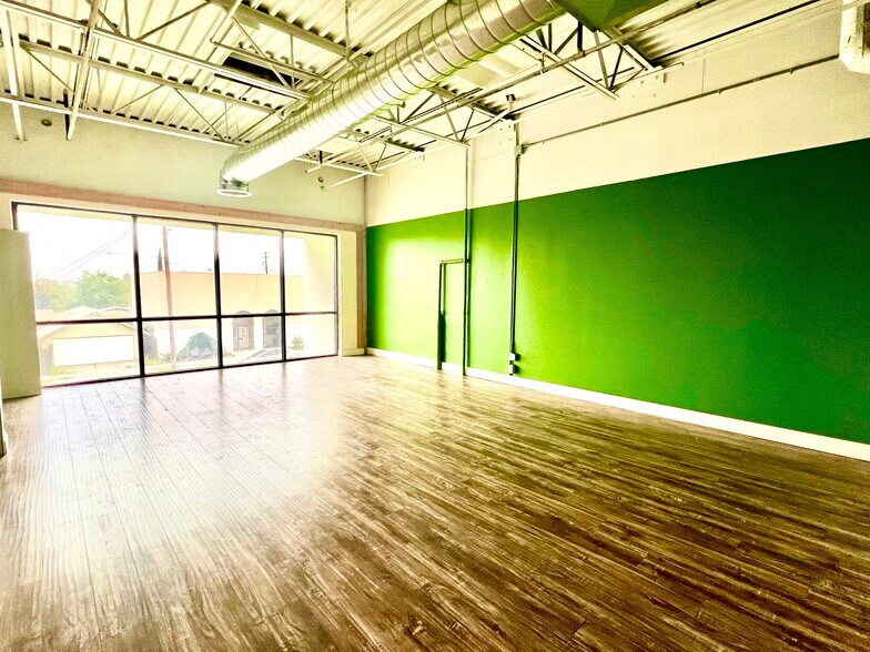 More Photos Of 223 W B St, Colton Manufacturing For Sale