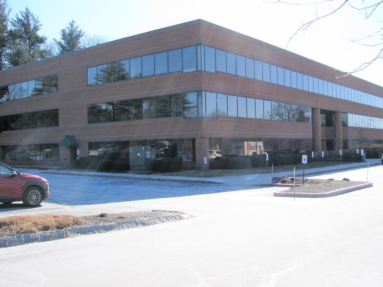 More Photos Of 330 Borthwick Ave, Portsmouth Medical For Lease