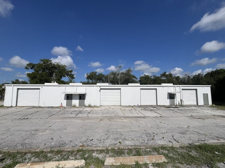 More Photos Of 1717 Benbow Ct, Apopka Warehouse For Lease