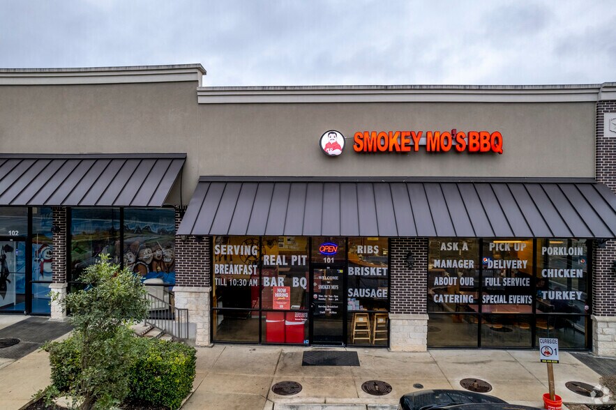 More Photos Of 19851 State Highway 46 W, Spring Branch Storefront For Lease