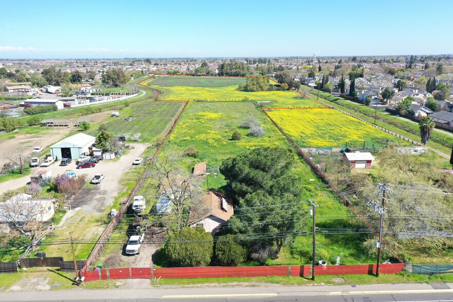 More Photos Of 800 Minnesota Ave, Brentwood Land For Sale