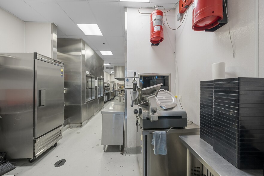 More Photos Of 1088 S Baldwin Ave, Arcadia Restaurant For Lease