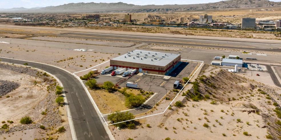 Primary Photo Of 885 Airpark Dr, Bullhead City Warehouse For Lease