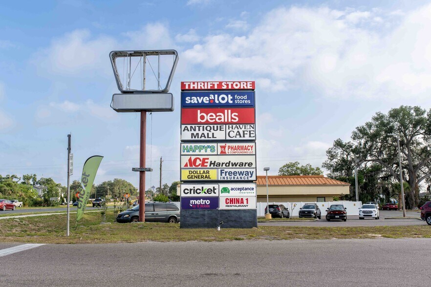 More Photos Of 12810-12876 US Highway 301, Dade City Unknown For Lease