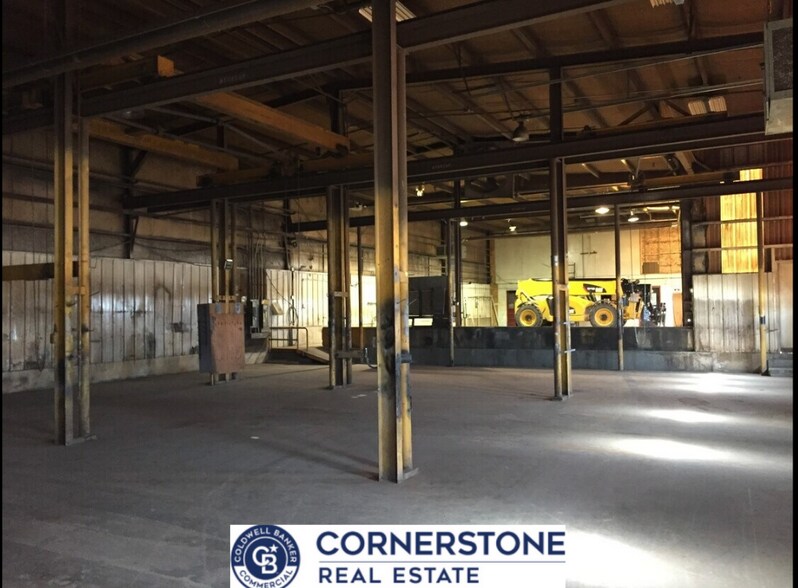More Photos Of 901 N Foster Rd, Casper Warehouse For Sale