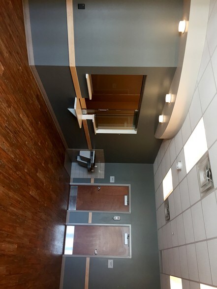 More Photos Of 12537 S Crossing Dr, Riverton Office For Sale