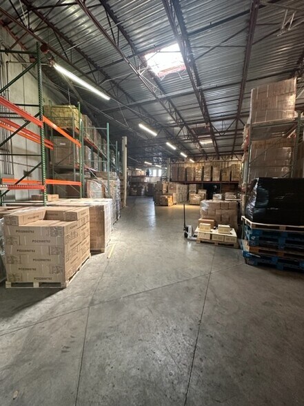 More Photos Of 1200 S Rogers Cir, Boca Raton Warehouse For Lease