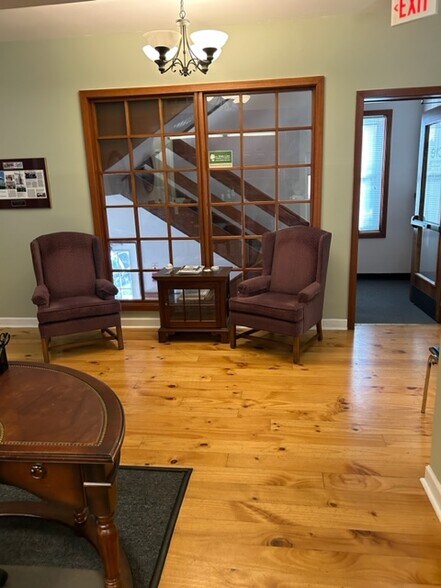 More Photos Of 83 Chestnut Rd, Paoli Office For Lease