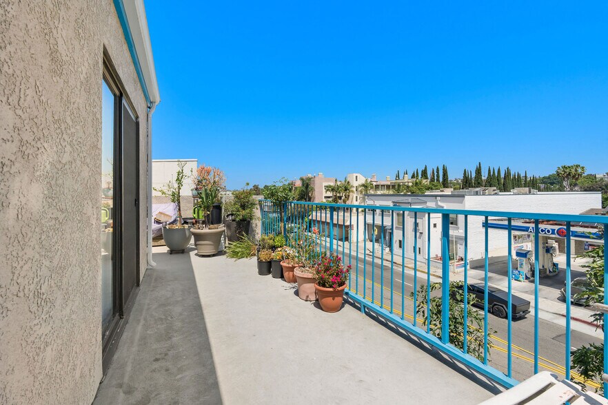 More Photos Of 1225 Bennett Ave, Long Beach Apartments For Sale