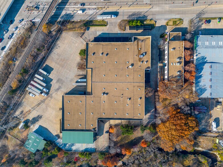 More Photos Of 10200 Plano Rd, Dallas Office For Lease