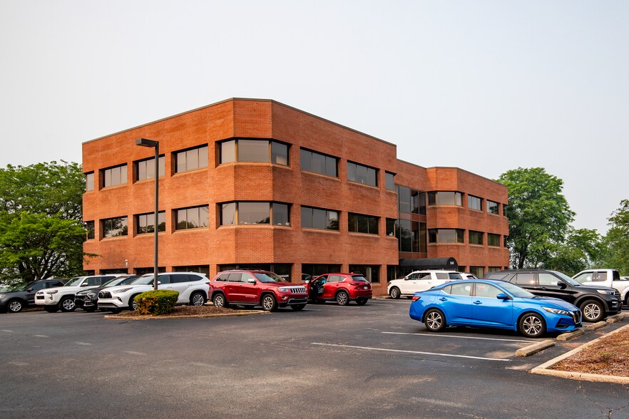 More Photos Of 1145 Bower Hill Rd, Pittsburgh Medical For Lease