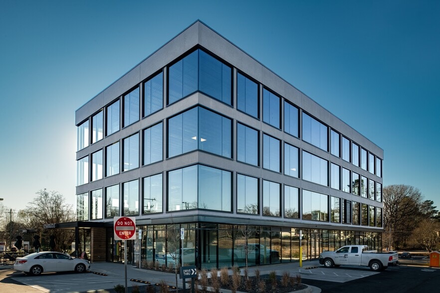 More Photos Of 4109 Wake Forest Rd, Raleigh Medical For Lease