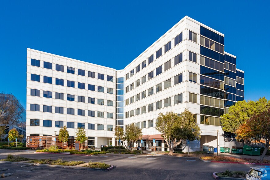 More Photos Of 601 Gateway Blvd, South San Francisco Office For Lease